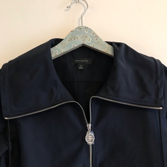 NWOT Ann Taylor Navy Anorak Windbreaker Jacket - Picture 3 of 8